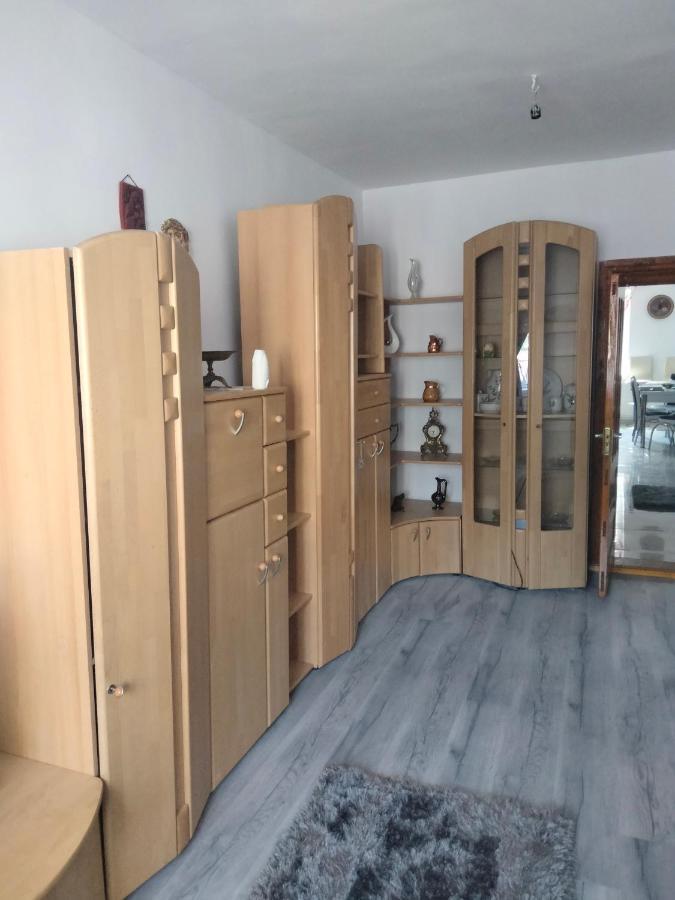 Apartament Geo Nehoiu Exterior foto